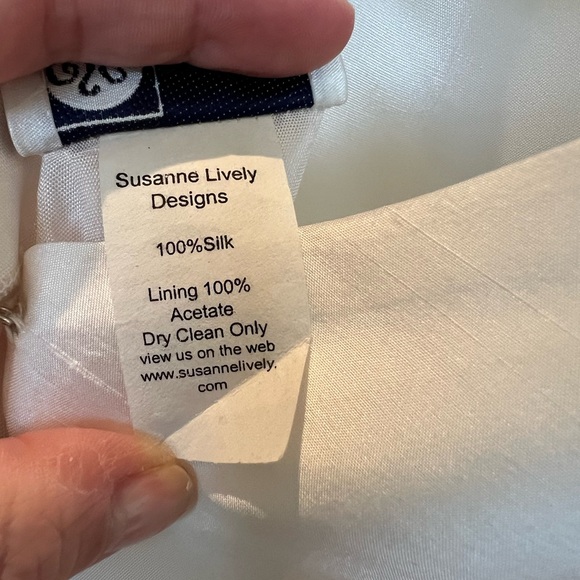 Susanne Lively Designs Silk dress with sash - Picture 4 of 8